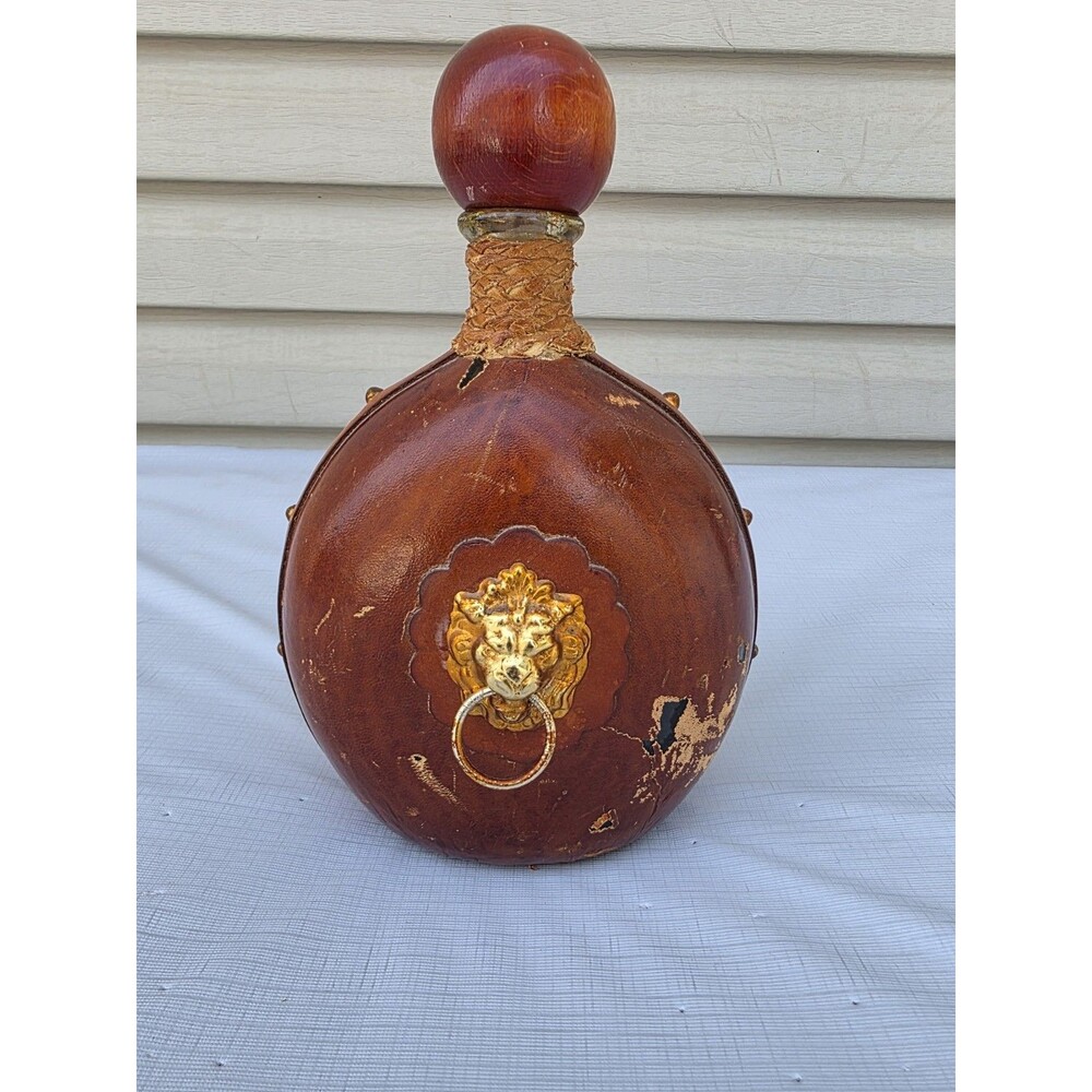 Vintage Mid Century Italian Leather Decanter Lion Head Italy Made Barware Decor - Picture 6 of 11